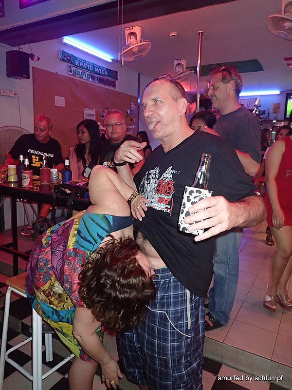 2014-11-30  Smurf Bar
