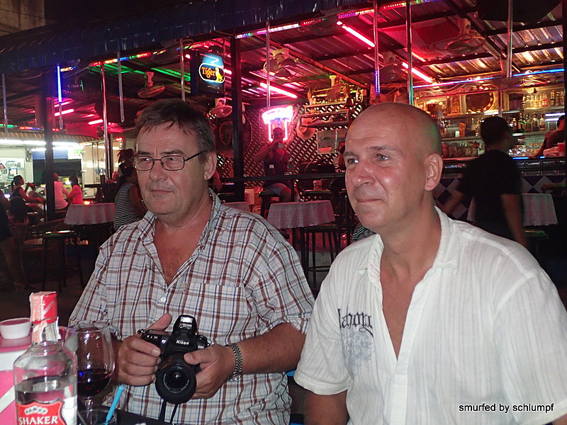 2014-12-01  Smurf Bar