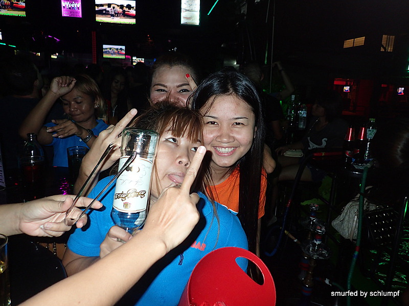 2014-12-01  Smurf Bar