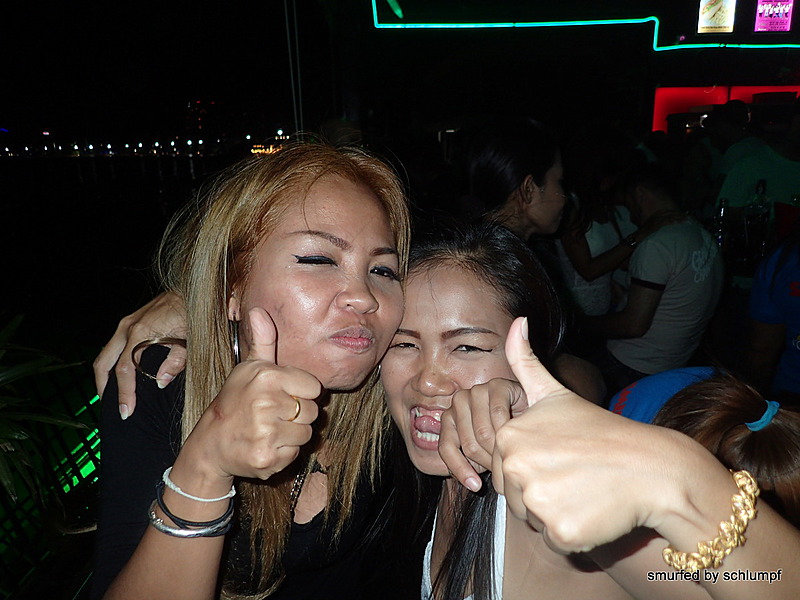 2014-12-01  Smurf Bar
