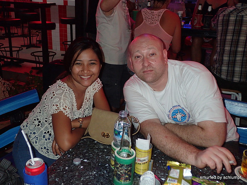 2014-12-02  Smurf Bar