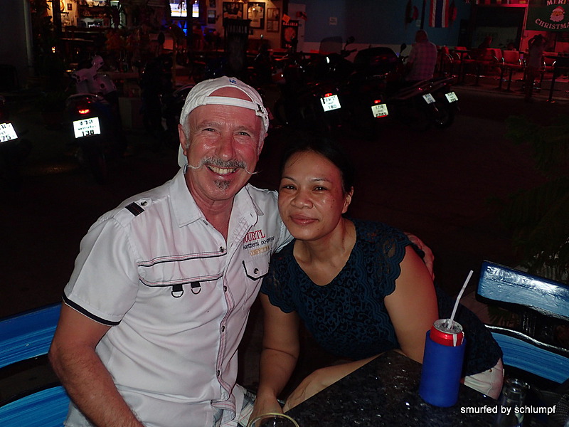 2014-12-02  Smurf Bar
