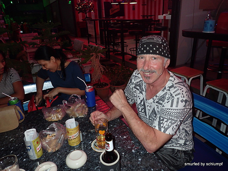 2014-12-03  Smurf Bar