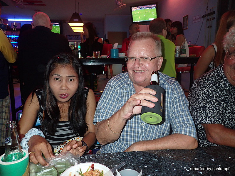 2014-12-03  Smurf Bar