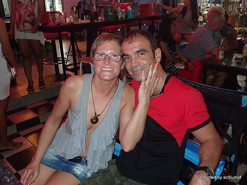 2014-12-03  Smurf Bar