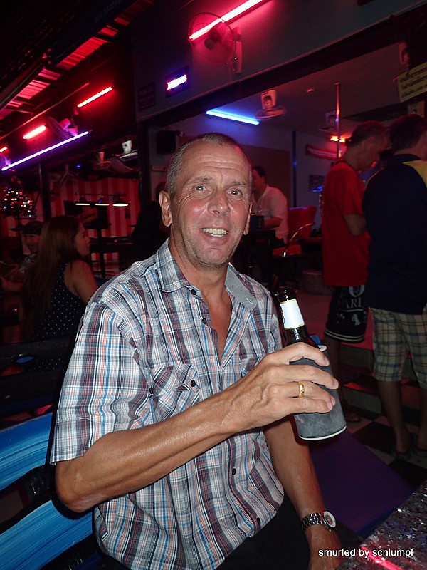 2014-12-03  Smurf Bar