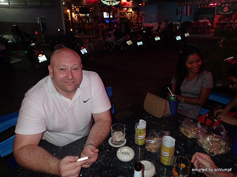 2014-12-03  Smurf Bar