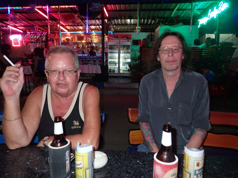 2014-12-06  Smurf Bar