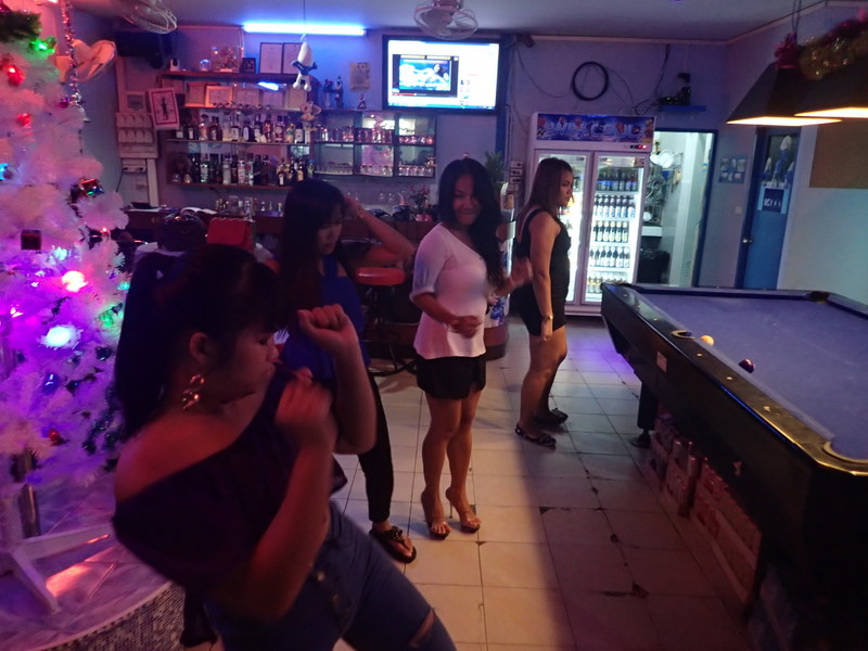 2014-12-07  Smurf Bar