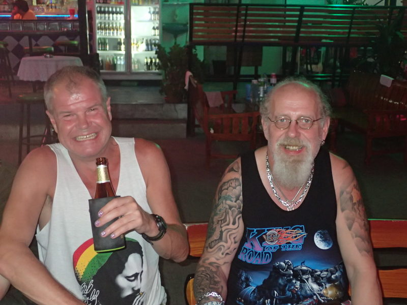 2014-12-07  Smurf Bar