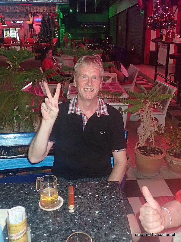 2014-12-08  Smurf Bar
