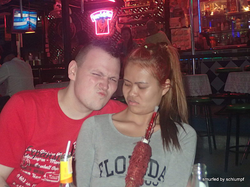 2014-12-08  Smurf Bar