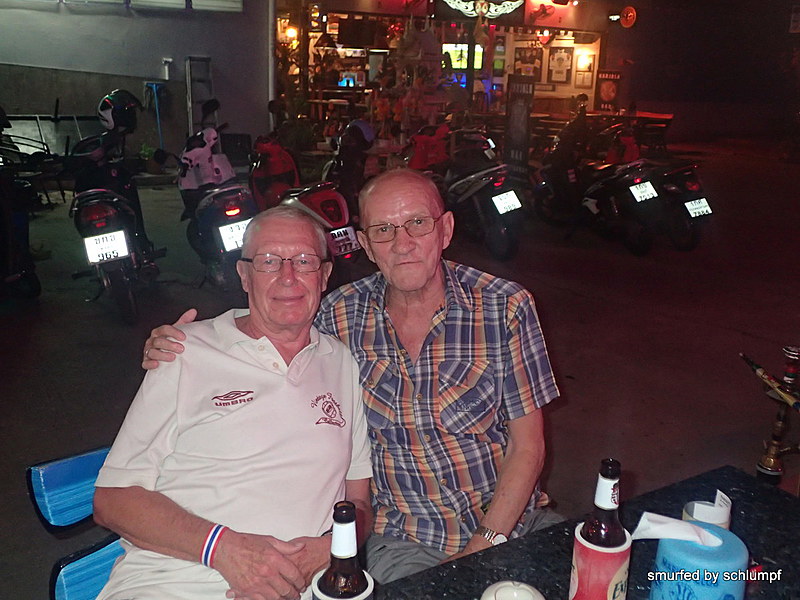 2014-12-08  Smurf Bar