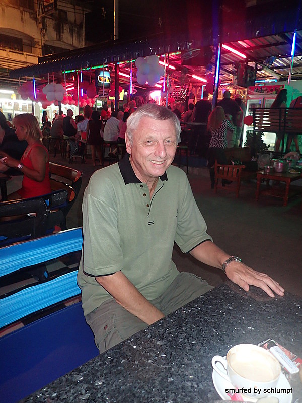 2014-12-09  Smurf Bar