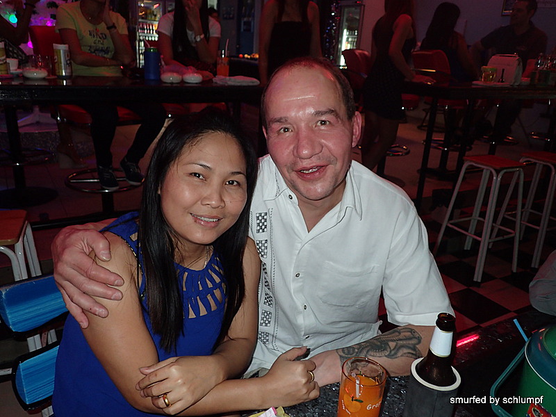2014-12-10  Smurf Bar