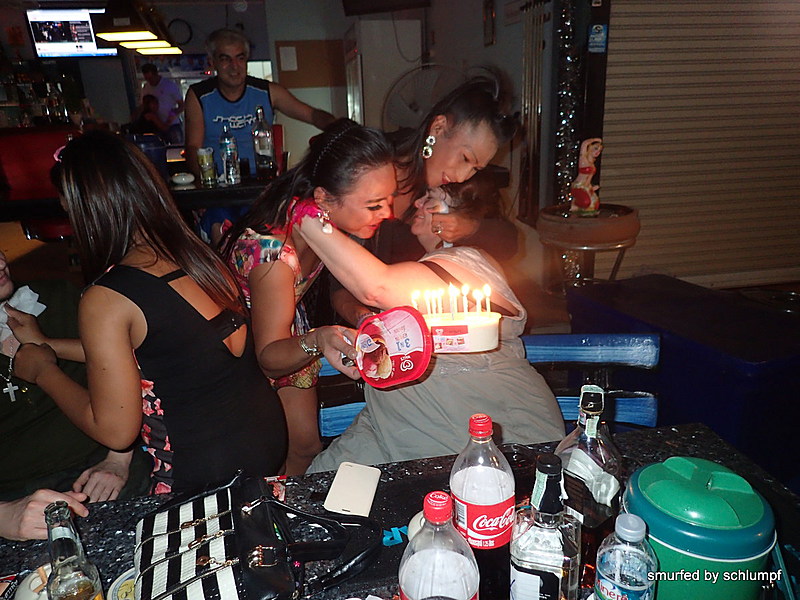2014-12-11  Smurf Bar