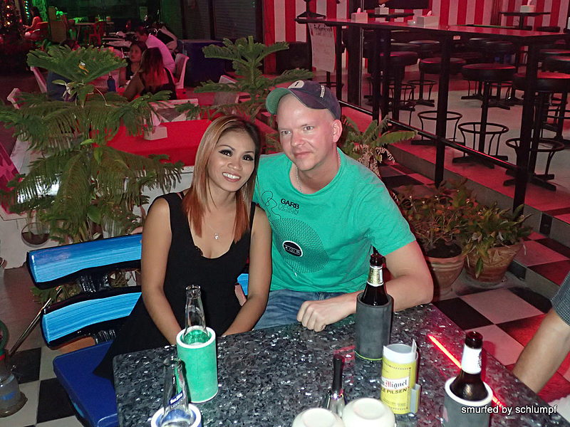 2014-12-11  Smurf Bar