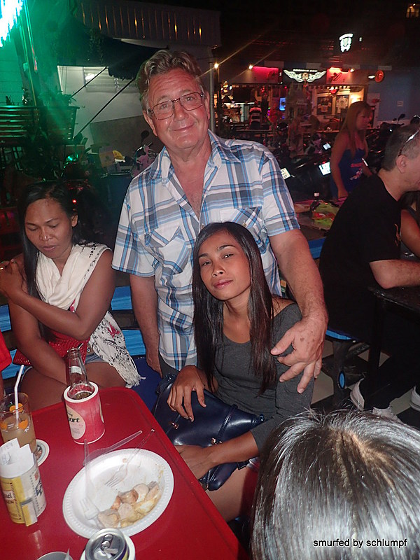 2014-12-12  Smurf Bar