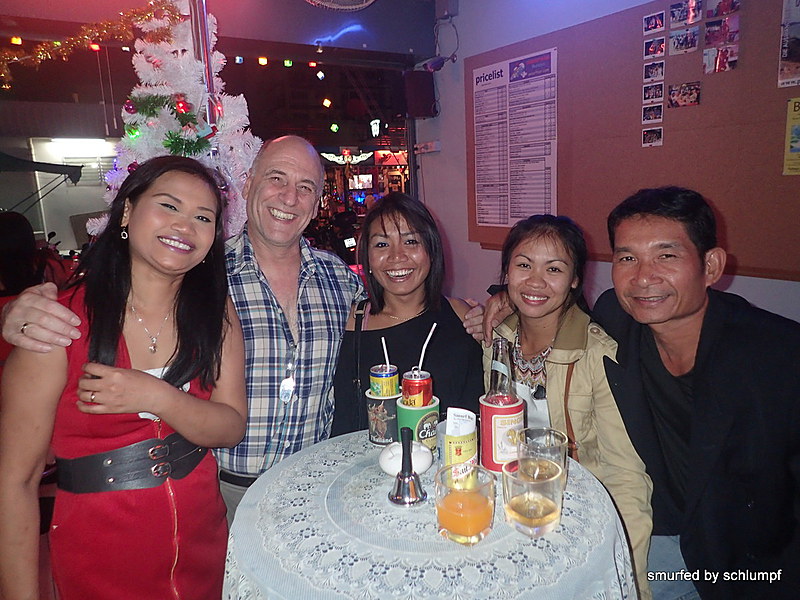 2014-12-12  Smurf Bar