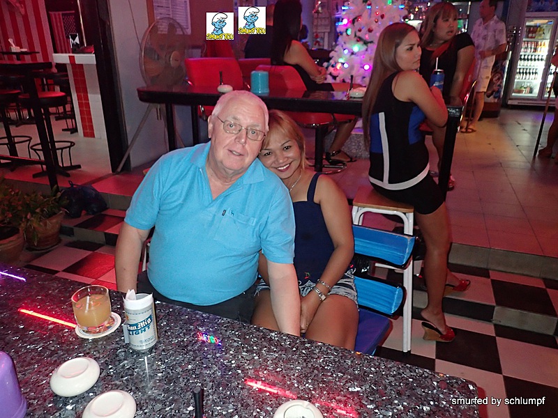 2014-12-13  Smurf Bar
