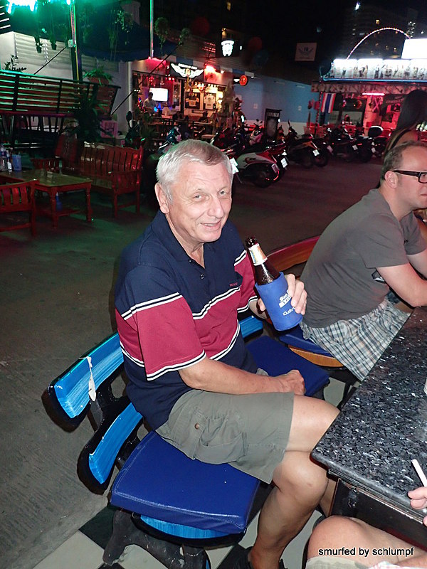 2014-12-13  Smurf Bar