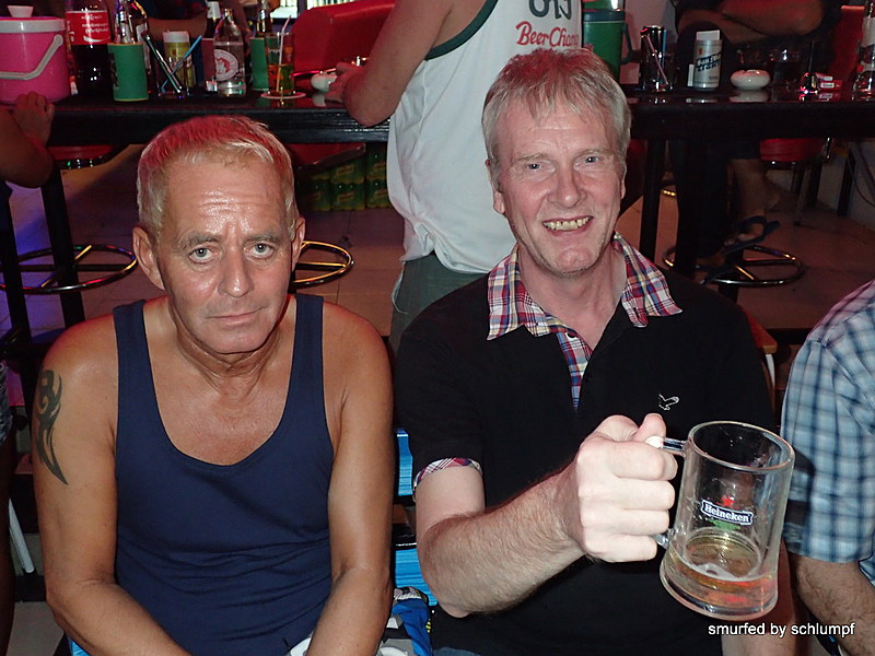 2014-12-13  Smurf Bar