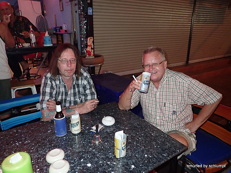 2014-12-13  Smurf Bar