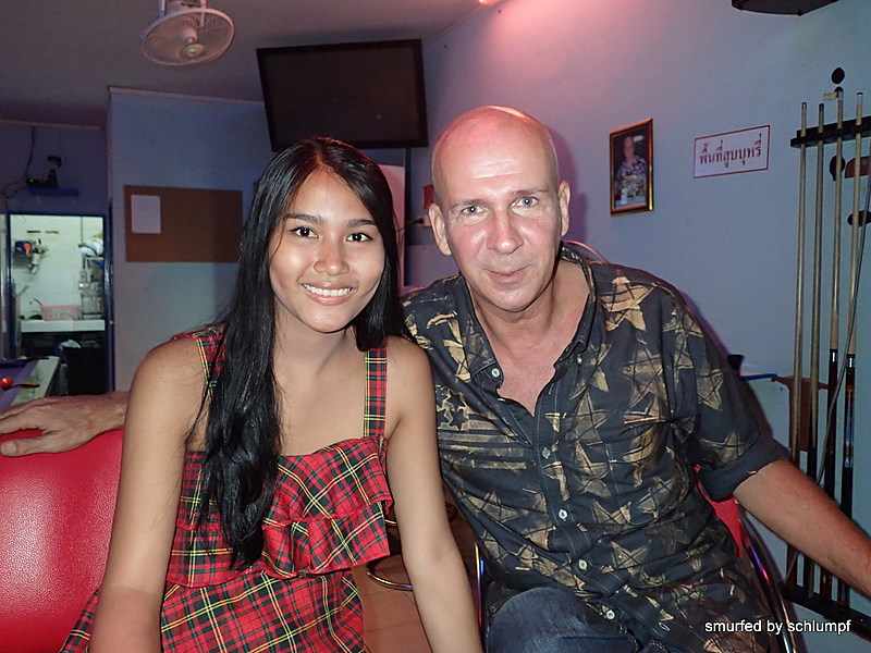 2014-12-13  Smurf Bar
