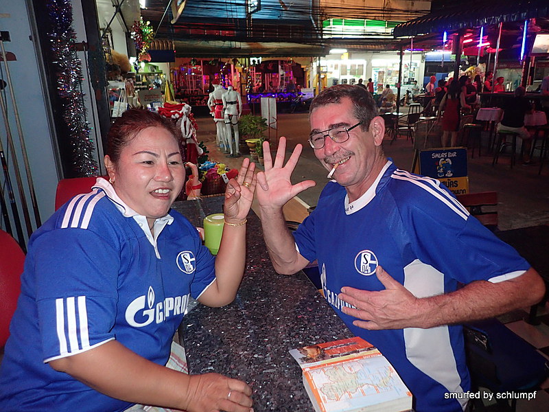2014-12-15  Smurf Bar