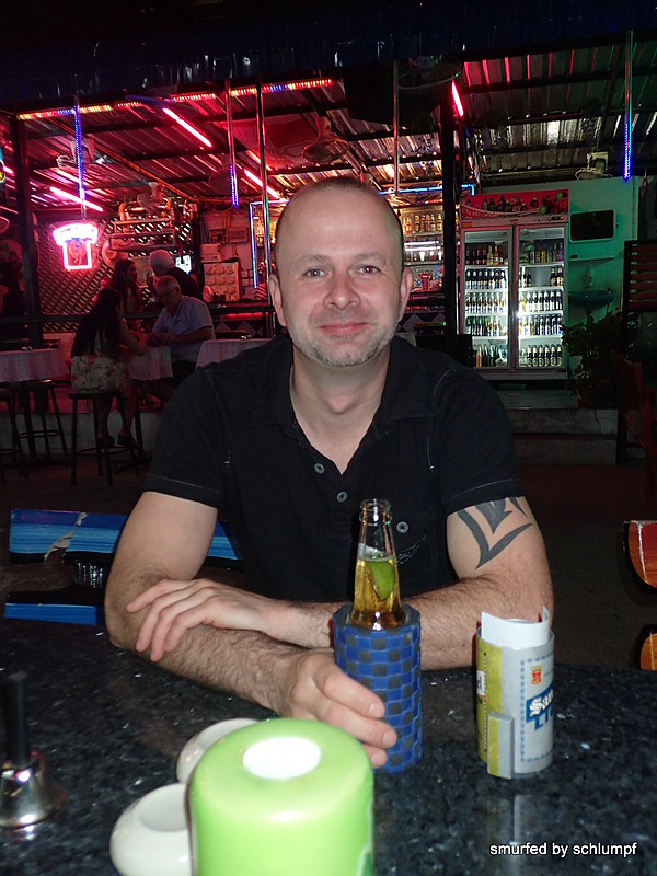 2014-12-15  Smurf Bar