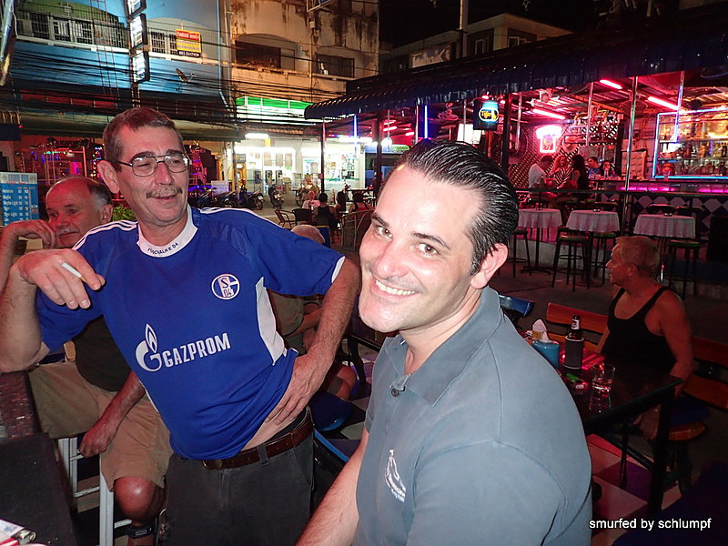 2014-12-15  Smurf Bar