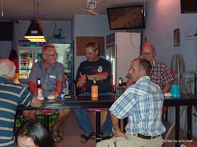 2014-12-16  Smurf Bar