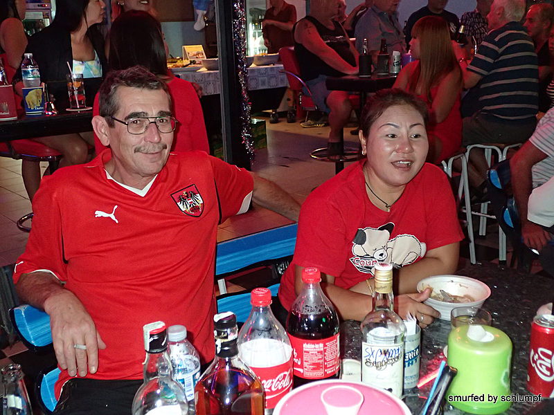 2014-12-16  Smurf Bar