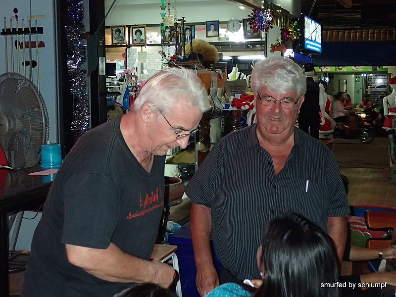 2014-12-16  Smurf Bar