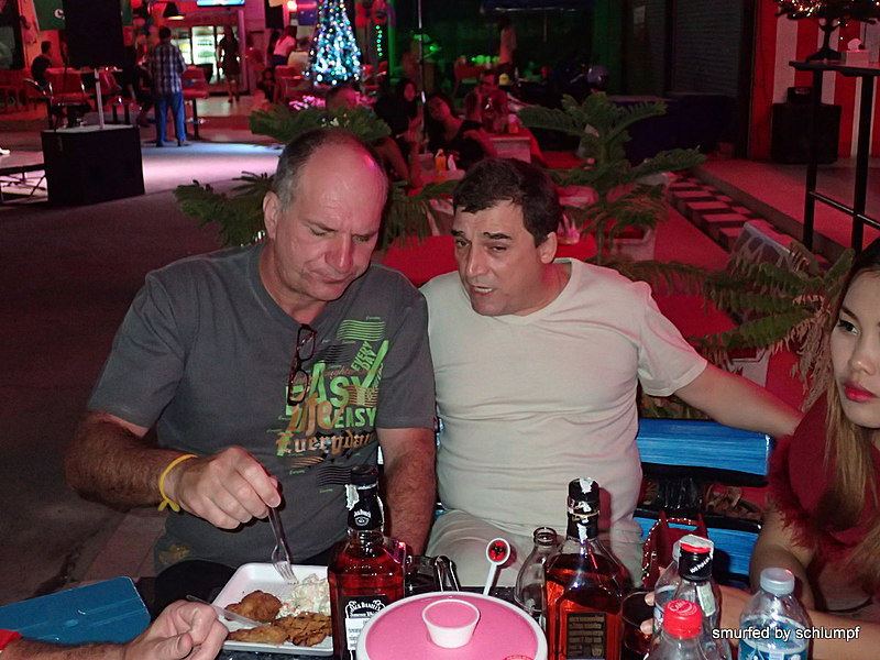 2014-12-16  Smurf Bar