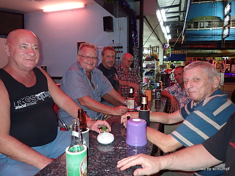 2014-12-16  Smurf Bar
