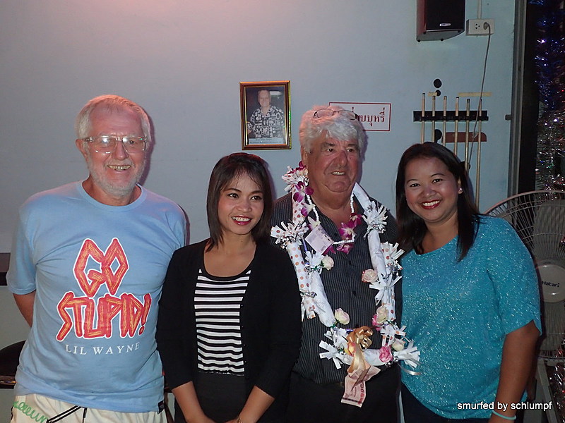 2014-12-16  Smurf Bar