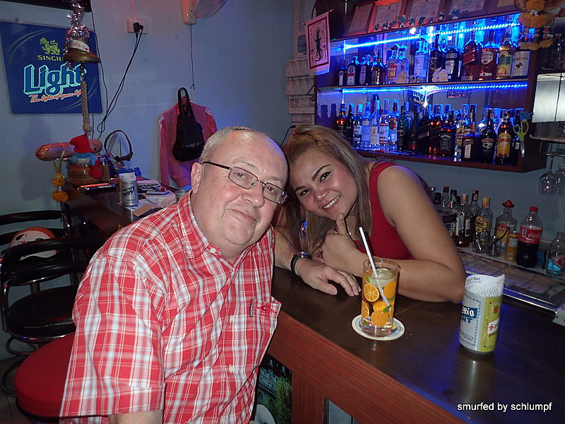 2014-12-16  Smurf Bar