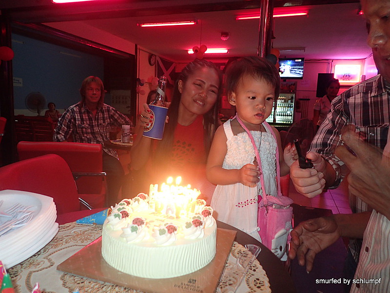 2014-12-16  Smurf Bar