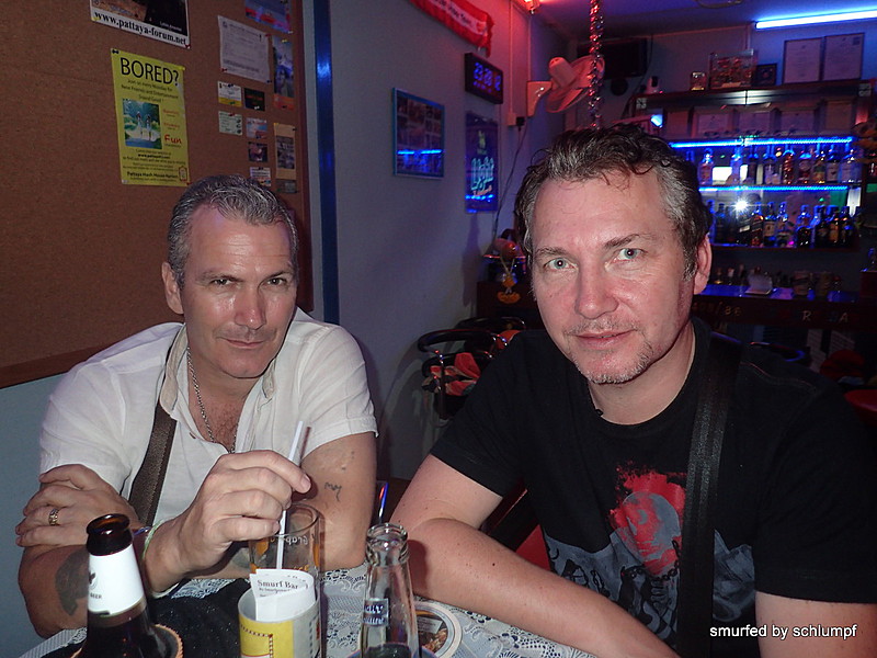 2014-12-16  Smurf Bar