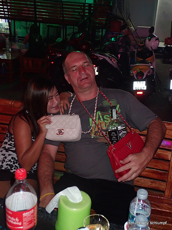 2014-12-16  Smurf Bar