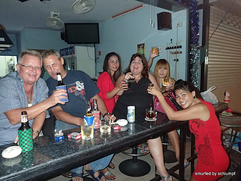 2014-12-16  Smurf Bar