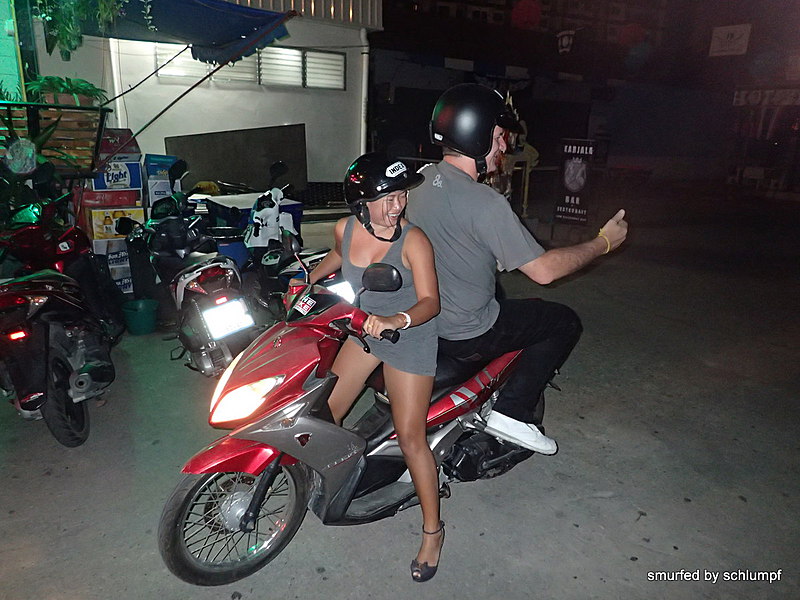 2014-12-17  Smurf Bar