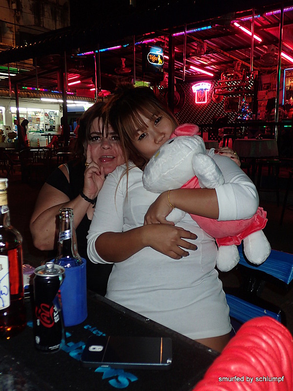 2014-12-18  Smurf Bar