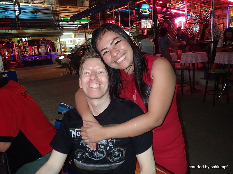 2014-12-18  Smurf Bar