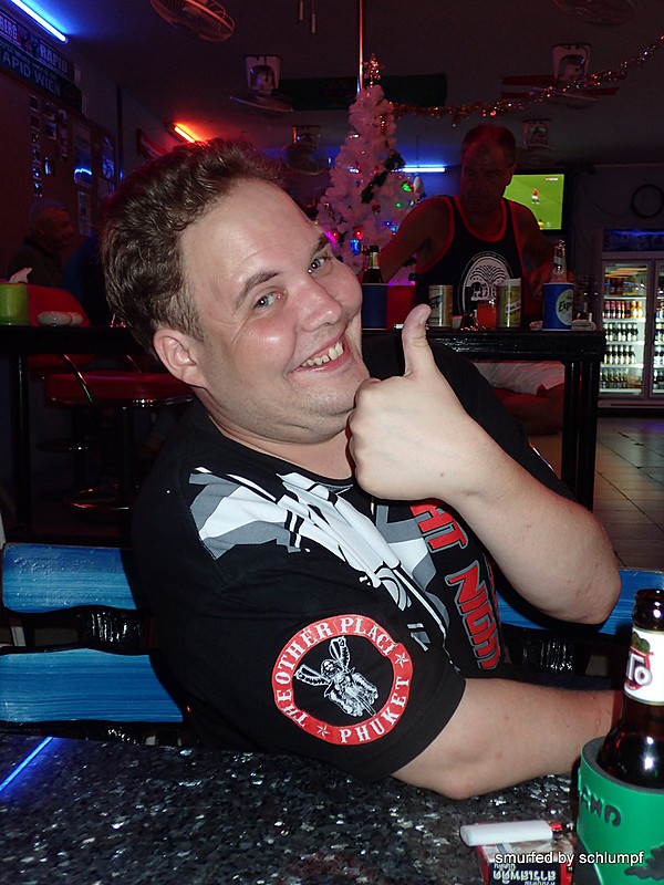 2014-12-18  Smurf Bar