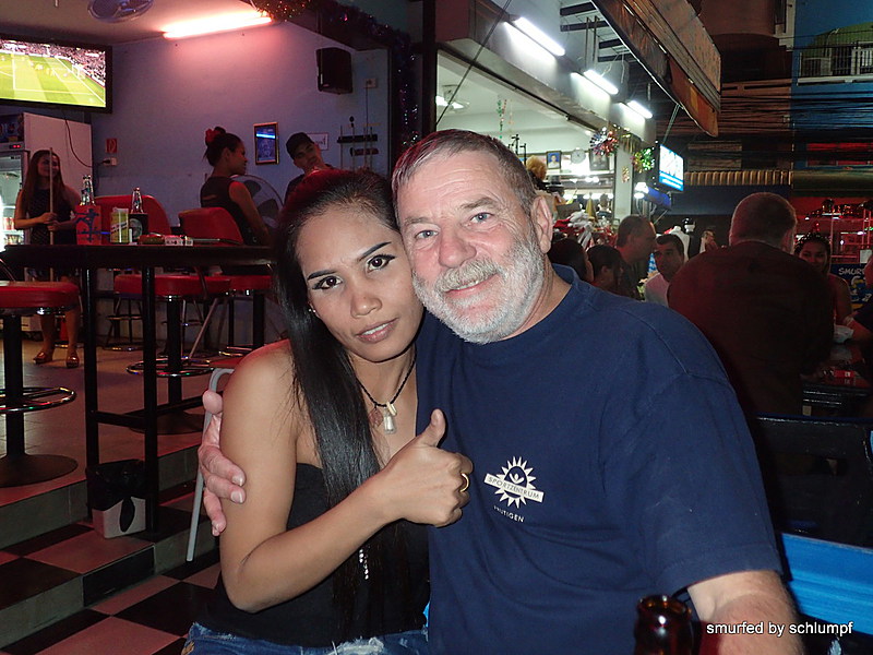 2014-12-18  Smurf Bar
