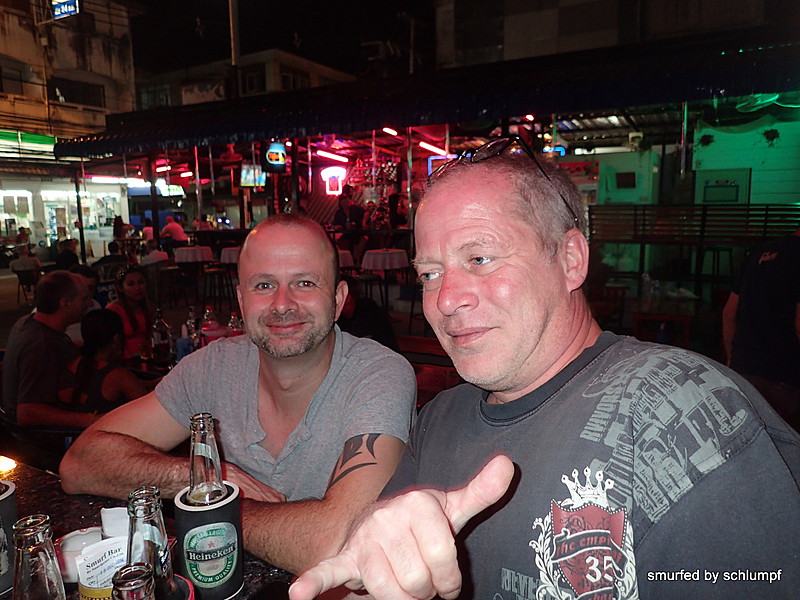 2014-12-18  Smurf Bar