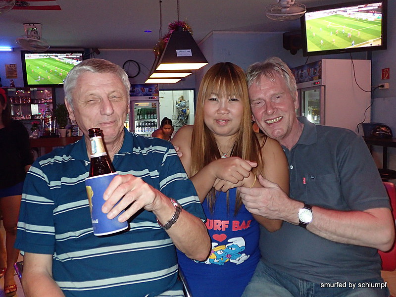 2014-12-19  Smurf Bar