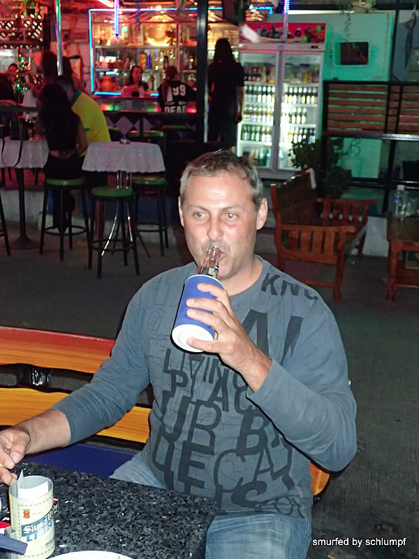 2014-12-19  Smurf Bar